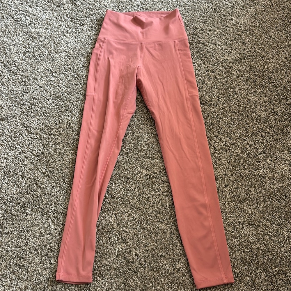 Womens size 2 lulu leggings